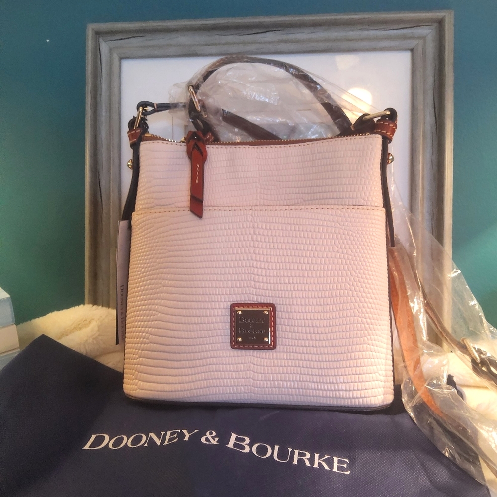 Dooney and Bourke Lizard Embossed Crossbody
